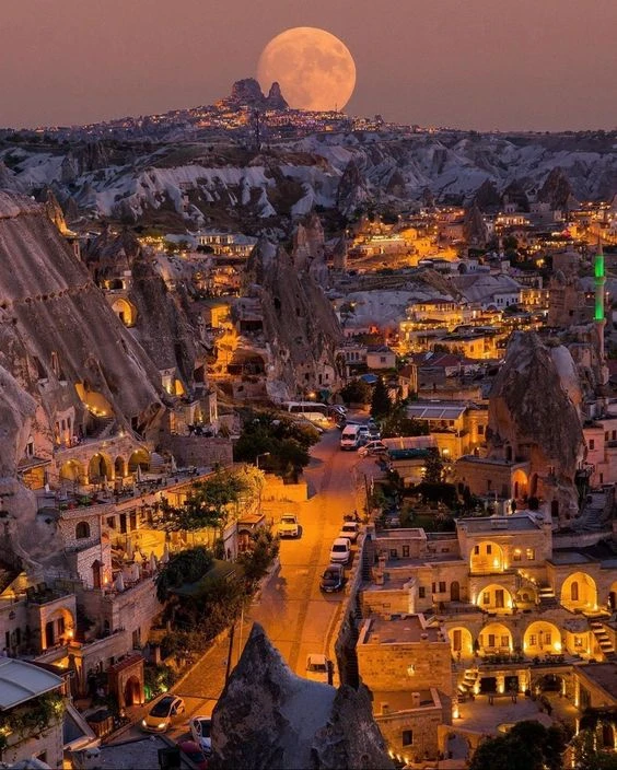 mezopotamyanin buyuleyıcı guzellıktekı tarıh kokan sehırlerı mardın urfa (2)